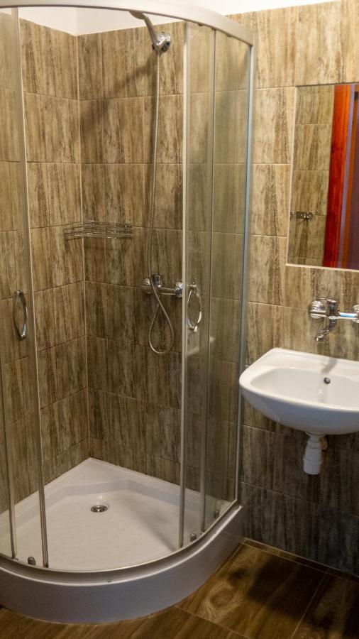 Готель Galeria Prl Борне-Суліново Екстер'єр фото